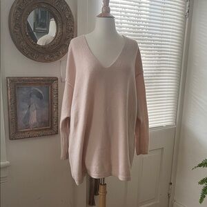 Oversized Women's Pink V-Neck Sweater